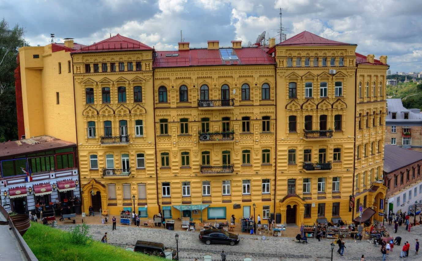 Будинок-терем