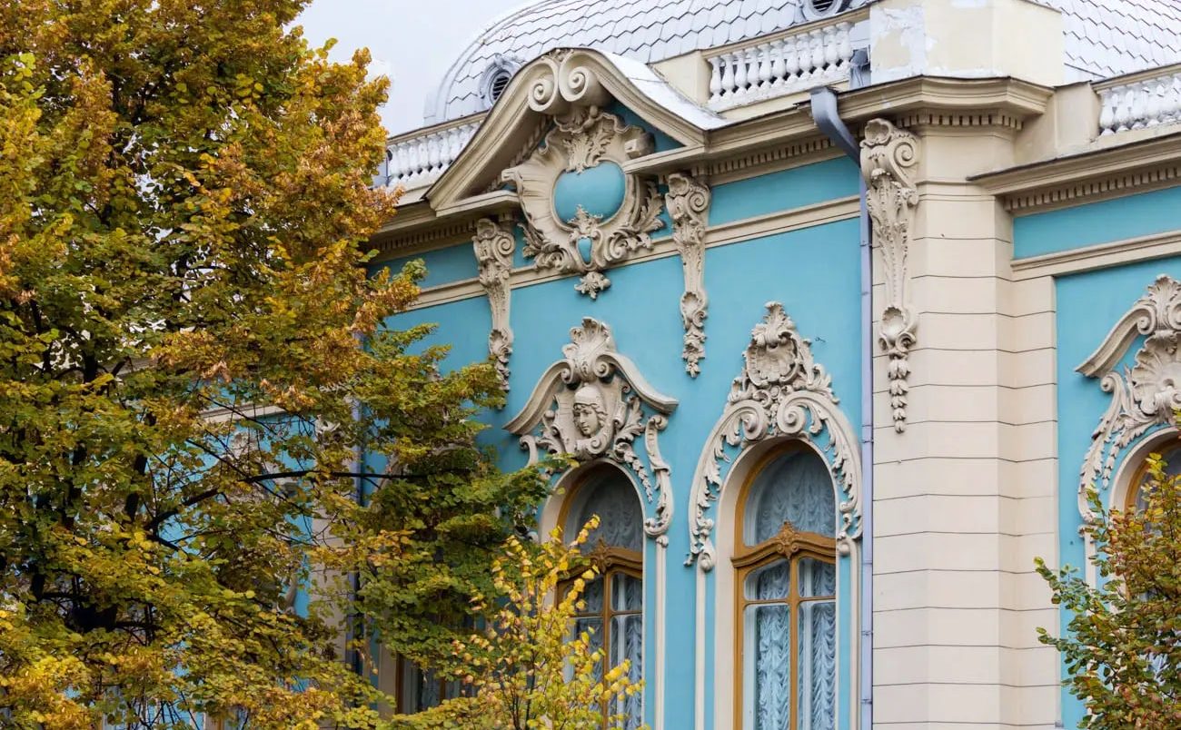 Маєток на вулиці Грушевського в Києві