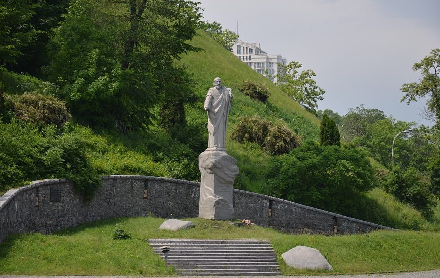 Пам'ятник Андрію Первозванному