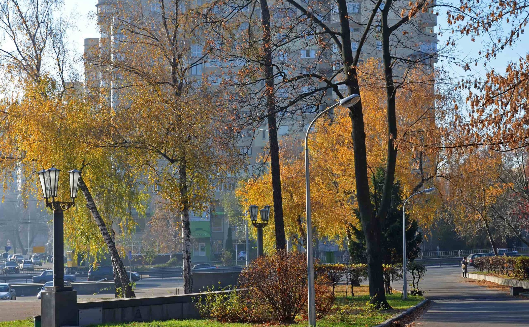 Вхід у парк імені Івана Багряного