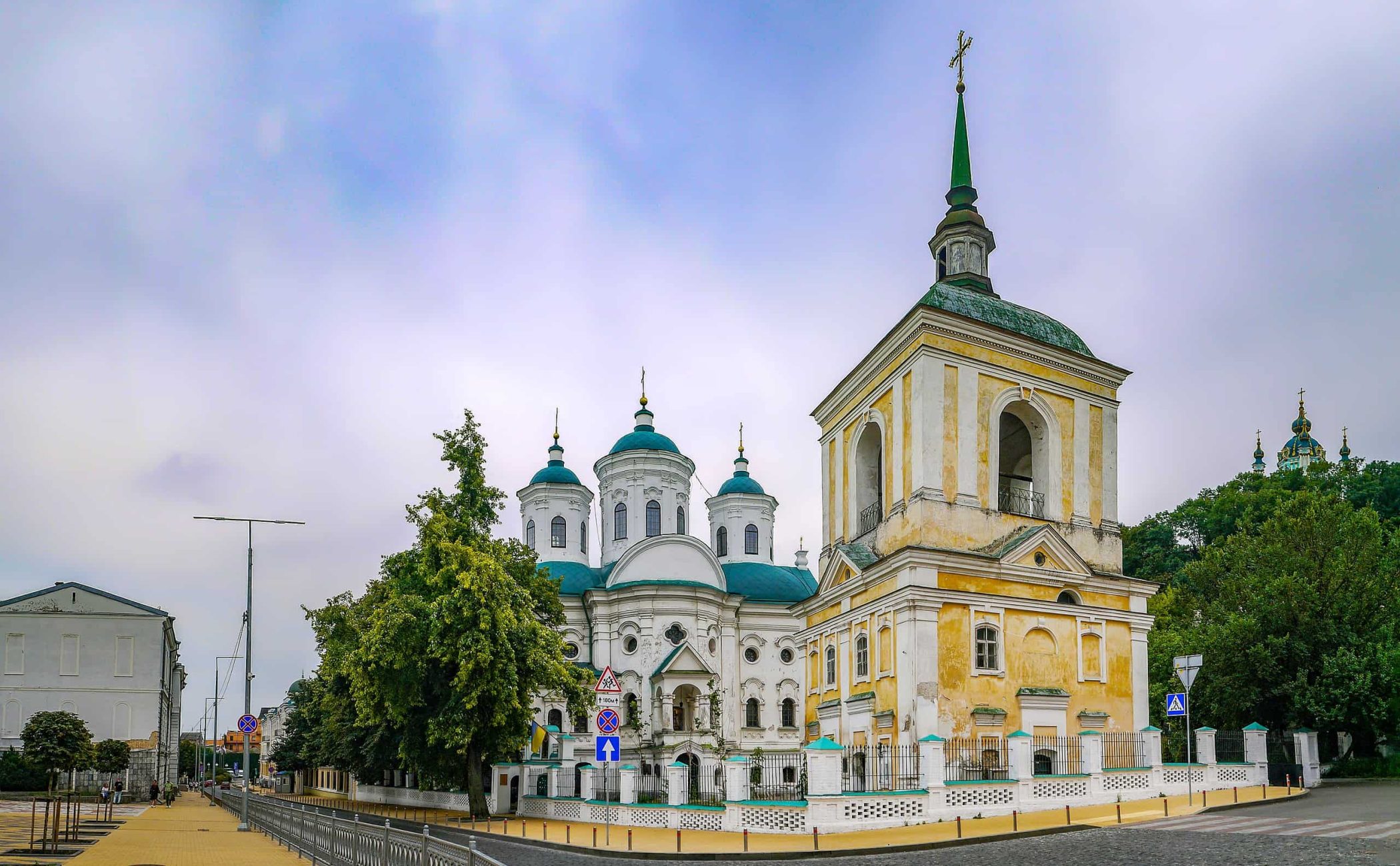 Покровська церква на Подолі