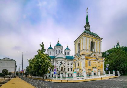 Покровська церква на Подолі